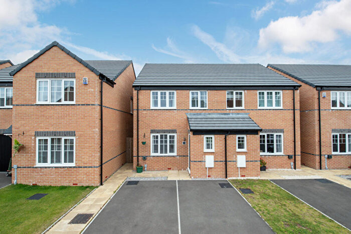 3 Bedroom Semi-Detached House For Sale In Whistle Avenue, Cullingworth, West Yorkshire, BD13