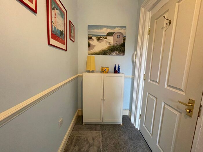 1 Bedroom Flat For Sale In Higher Warberry Road, Torquay, TQ1