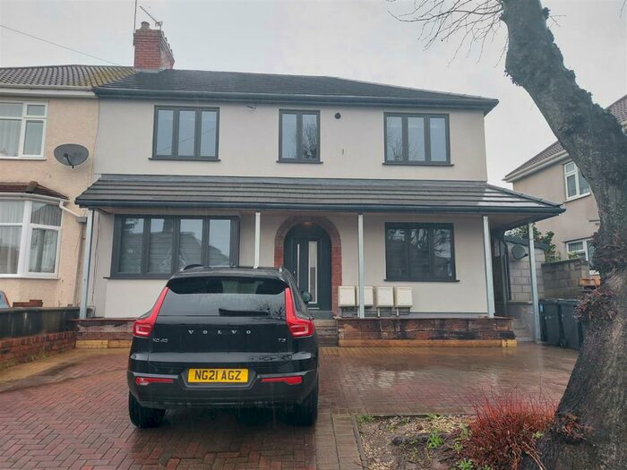 1 Bedroom Apartment To Rent In Ingleside Road, Bristol, BS15