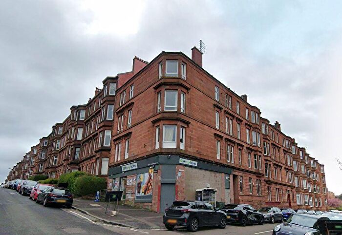 2 Bedroom Flat To Rent In Laurel Street, Thornwood, G11