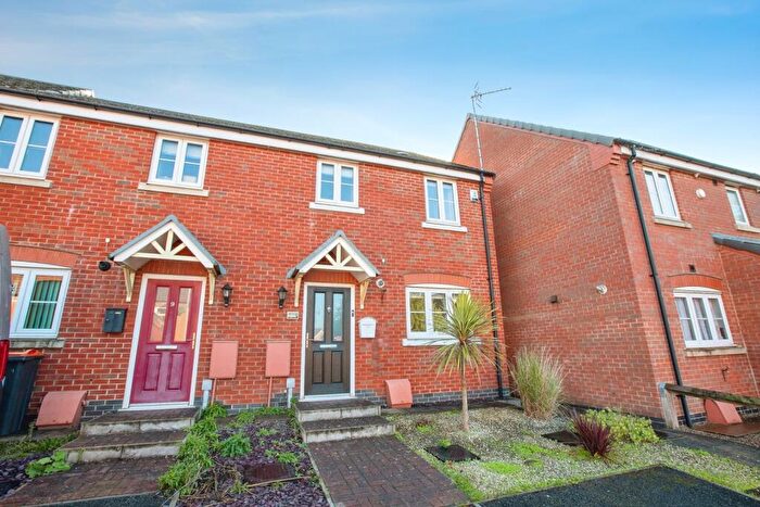 3 Bedroom Town House For Sale In Amber Grove, Sutton-in-Ashfield, Nottinghamshire, NG17