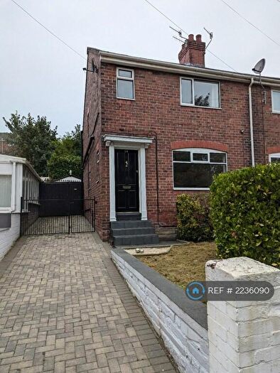 3 Bedroom Semi-Detached House To Rent In Orford Street, Newcastle-Under-Lyme, ST5