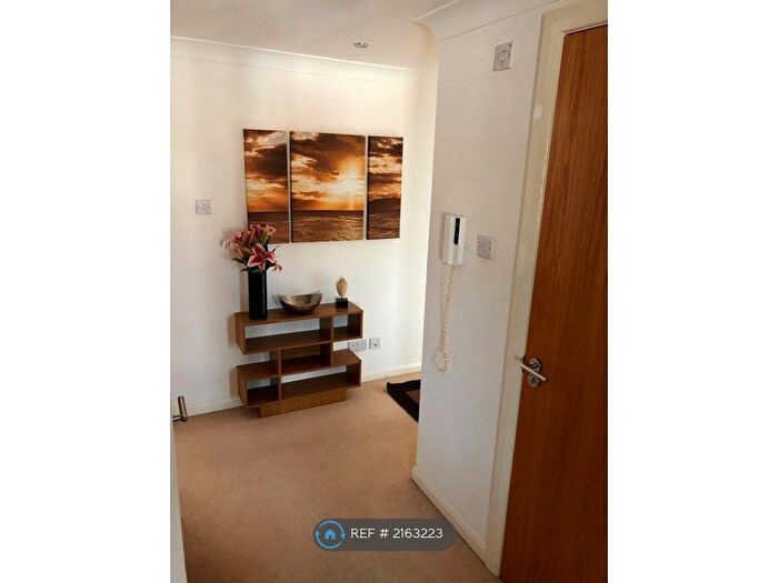 2 Bedroom Flat To Rent In Mackie Place, Elrick, Westhill, AB32