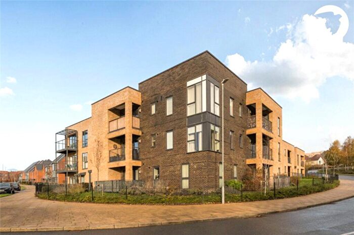 1 Bedroom Flat For Sale In Castle Hill Drive, Castle Hill, Ebbsfleet Valley, Swanscombe, DA10