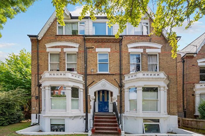 1 Bedroom Studio To Rent In Worple Road, Wimbledon, London, SW20