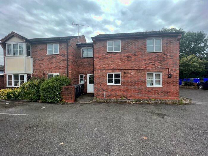 1 Bedroom Apartment To Rent In Becketts Court, Burton-On-Trent, DE13
