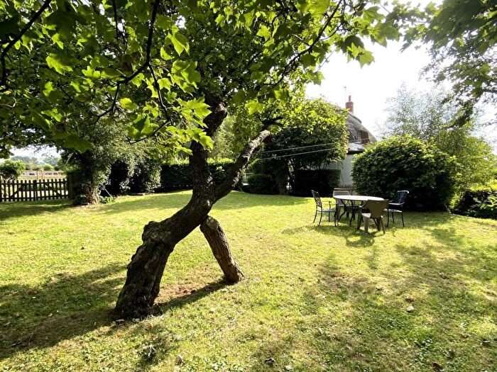 2 Bedroom Cottage To Rent In Westminster Bridge Cottage, Woolstone Road, Uffington, SN7