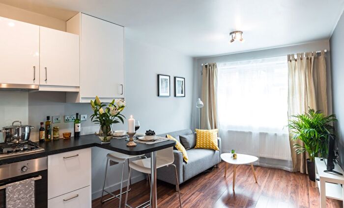 2 Bedroom Flat To Rent In Harborne Park Road, Birmingham, B17