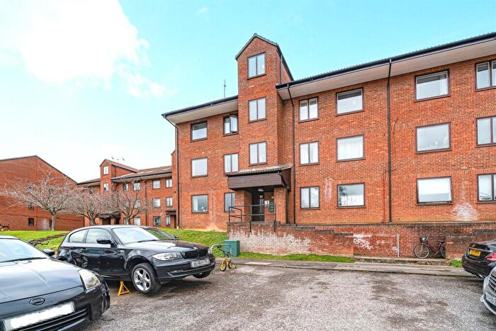 1 Bedroom Apartment To Rent In Tippett Rise, Reading, RG2