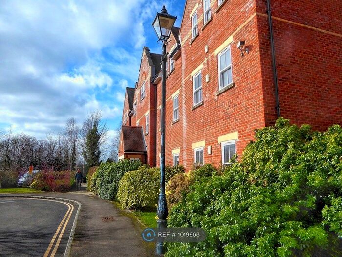 2 Bedroom Flat To Rent In Waterside, Oxford, OX2