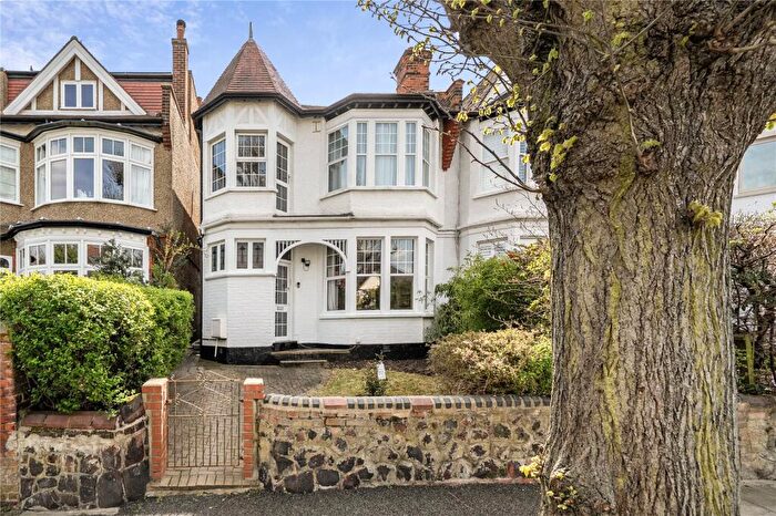 4 Bedroom Semi-Detached House For Sale In Vallance Road, London, N22