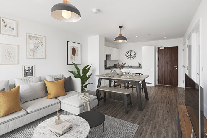 1 Bedroom Apartment For Sale In Cavalier Court, Gillingham, Kent, ME4