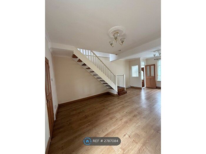 3 Bedroom Terraced House To Rent In Warton St, Bootle, L20