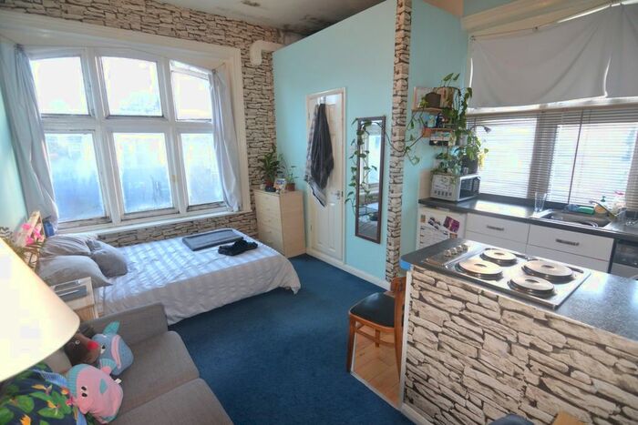 Property To Rent In High Road Leytonstone, London, E11