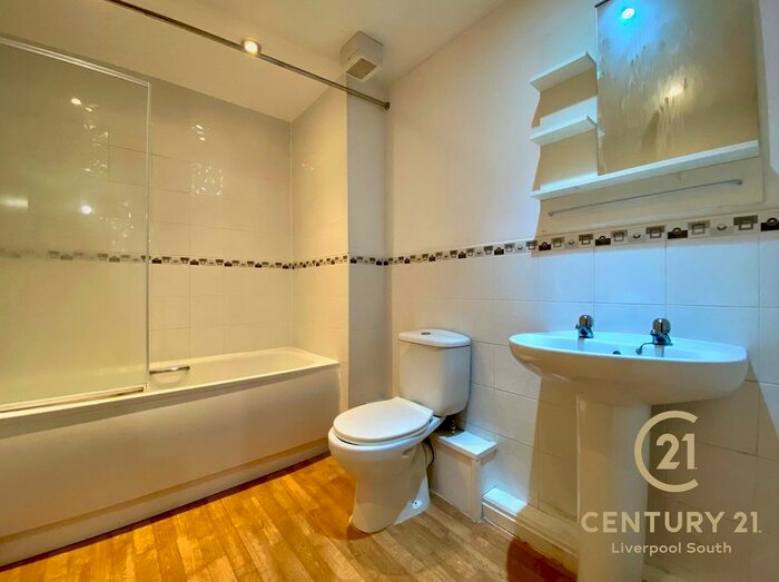 2 Bedroom Flat To Rent In Alderman Road, Hunts Cross, L24