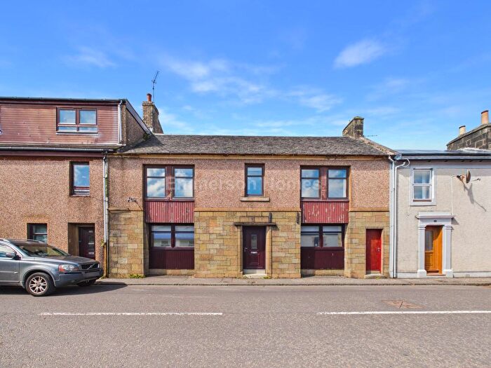 3 Bedroom Flat To Rent In Sharon Street, Dalry, KA24