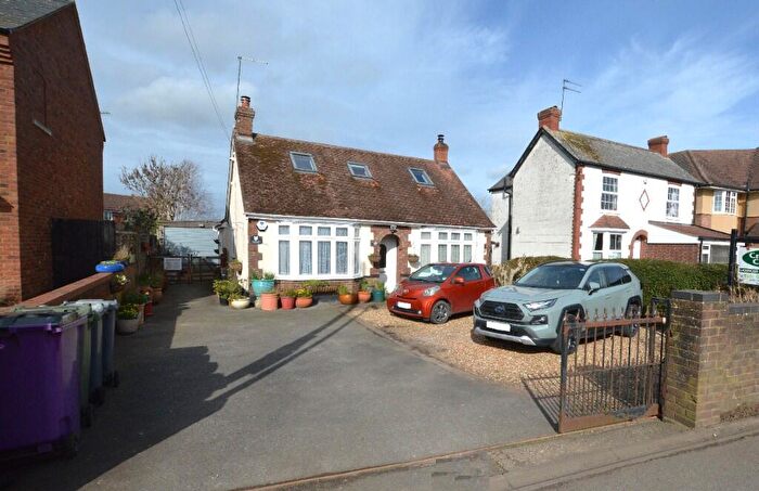 3 Bedroom Detached House For Sale In High Street, Cranfield, MK43