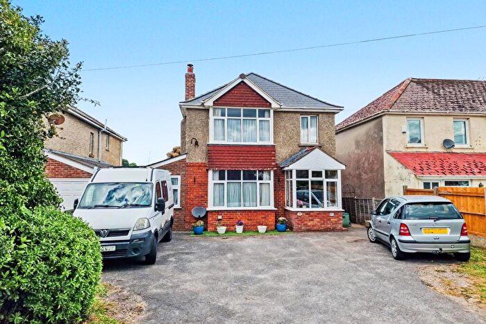 3 Bedroom Detached House For Sale In Bridport, DT6