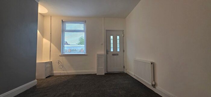 2 Bedroom Property To Rent In Bredbury Street, Hyde, SK14