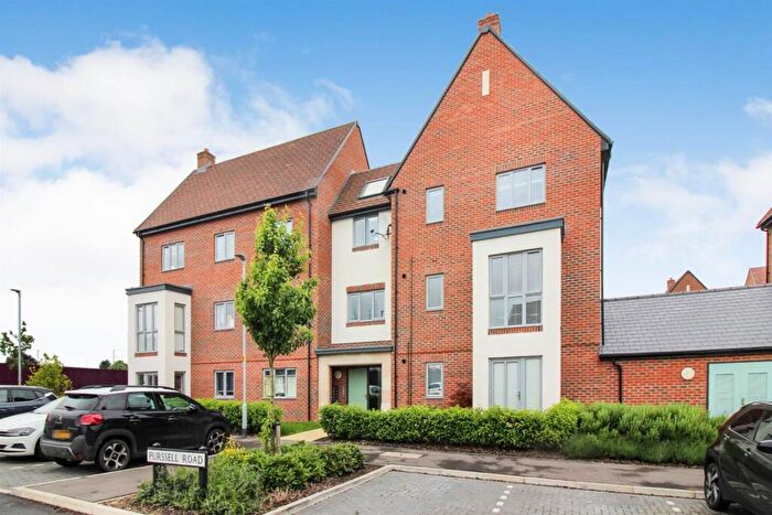 2 Bedroom Apartment For Sale In Purssell Road, Weston Turville, HP22