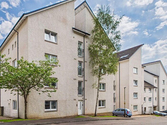 2 Bedroom Flat For Sale In Riverside Park, Blairgowrie, Perthshire, PH10