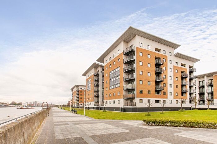 2 Bedroom Flat To Rent In Sheerness Mews, London, E16