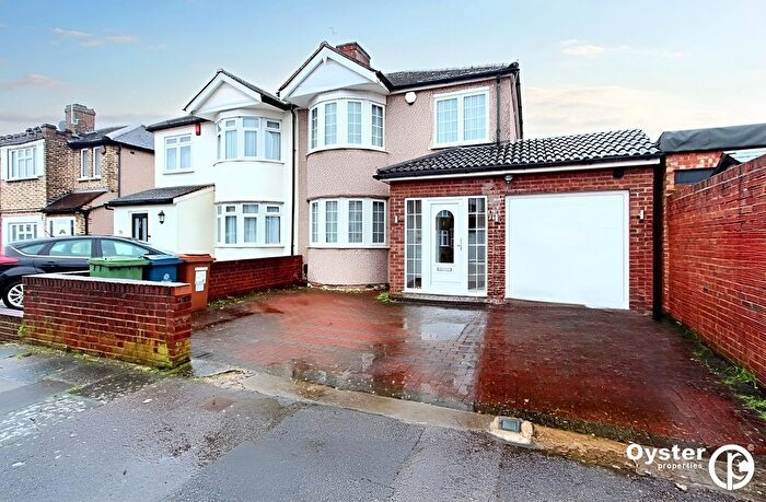 3 Bedroom Semi-Detached House To Rent In Ventnor Avenue, Stanmore, HA7