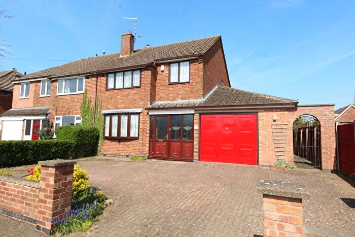 Semi Detached House For Sale In Woodway Road, Lutterworth, LE17