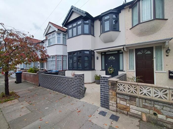 3 Bedroom Terraced House To Rent In Elstree Gardens, Edmonton, N9