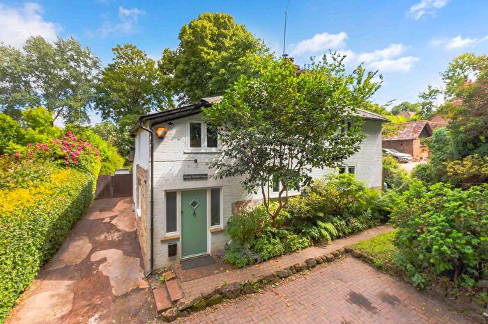 3 Bedroom Detached House For Sale In Cherry Gardens Hill, Groombridge, TN3