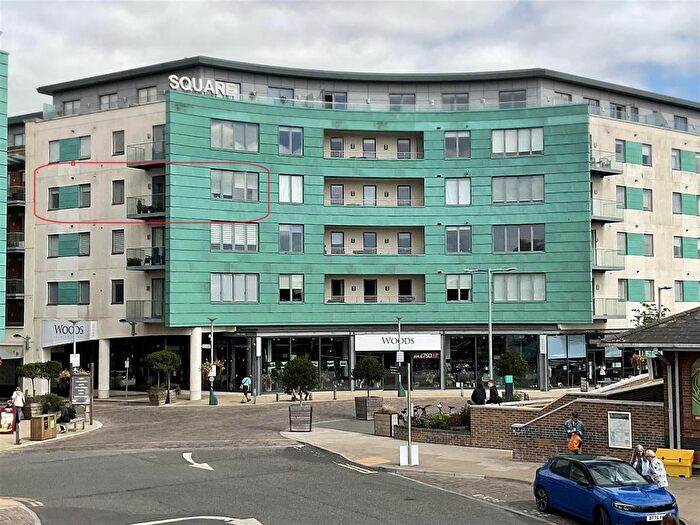 2 Bedroom Flat For Sale In Copper Street, Dorchester, DT1