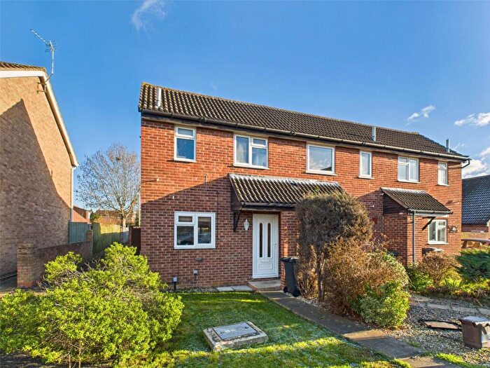 1 Bedroom End Of Terrace House To Rent In Brionne Way, Longlevens, Gloucester, Gloucestershire, GL2