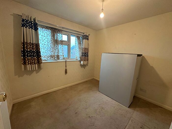 1 Bedroom Maisonette To Rent In Ramulis Drive, Hayes, UB4