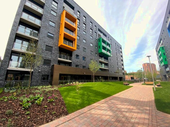 2 Bedroom Flat To Rent In Potato Wharf, Manchester, M3