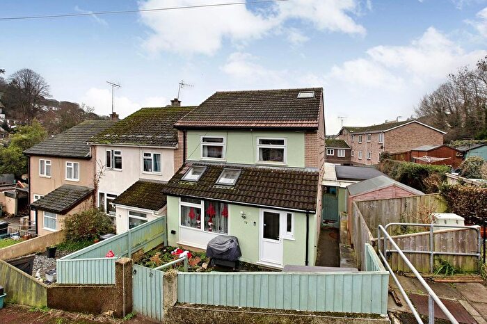 4 Bedroom End Of Terrace House For Sale In Hopes Close, Teignmouth, TQ14