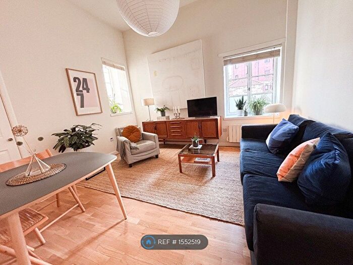 2 Bedroom Flat To Rent In Broad Wynd, Edinburgh, EH6