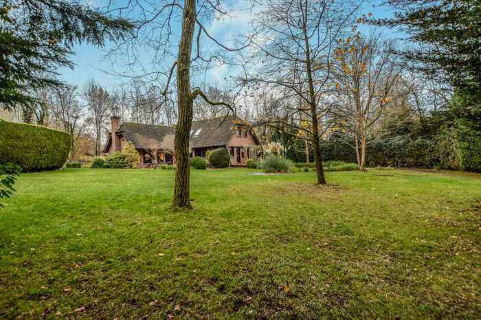 5 Bedroom Detached House For Sale In Forge Hill, Pluckley, Ashford, TN27