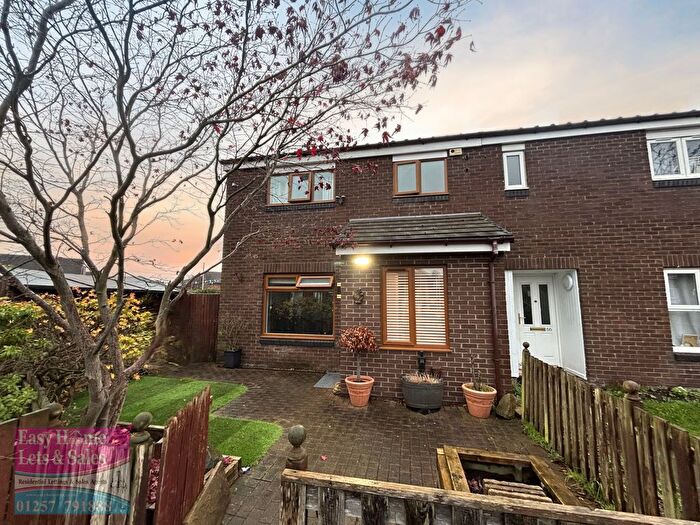 3 Bedroom Semi-Detached House For Sale In Arcon Road, Coppull, PR7