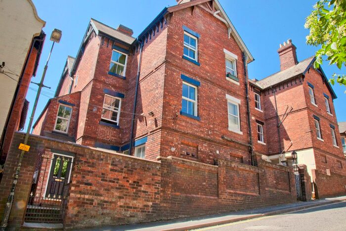 2 Bedroom Flat To Rent In Spring Hill, Lincoln, LN1