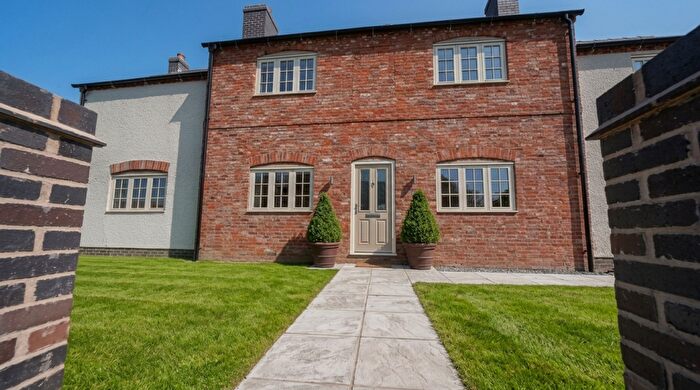 5 Bedroom Detached House For Sale In Hoggs Norton, Orton Lane, CV9