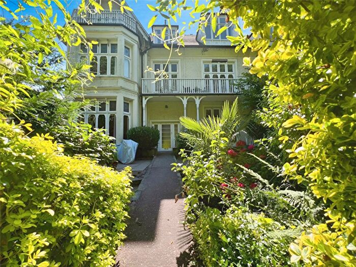 1 Bedroom Flat To Rent In Park Dale East, Wolverhampton, West Midlands, WV1