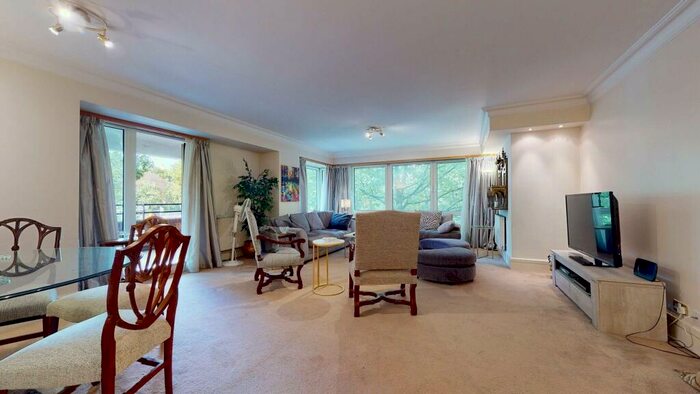 3 Bedroom Flat To Rent In Park Road, NW8