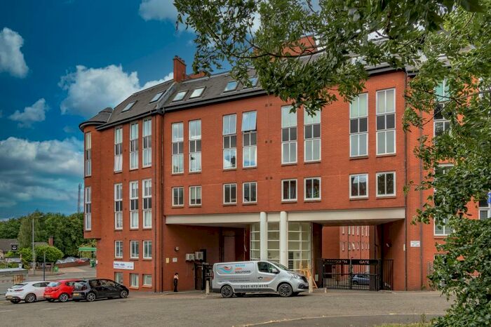 2 Bedroom Flat To Rent In Randolph Gate, Flat /, Jordanhill, Glasgow, G11