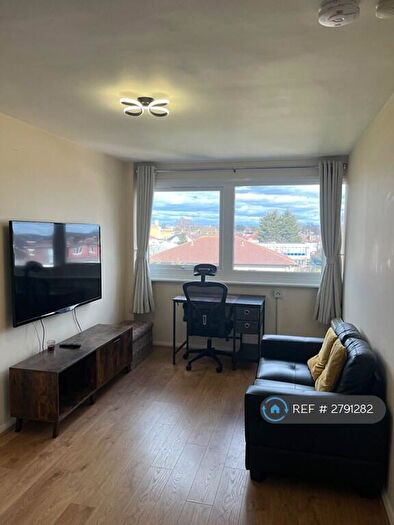 1 Bedroom Flat To Rent In Cambridge Road, London, E11