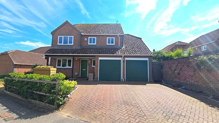 4 Bedroom Detached House For Sale In Kiln Drive, Curridge, Thatcham, RG18