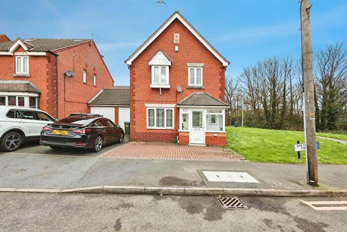 4 Bedroom Detached House For Sale In New Meeting Street, Oldbury, B69