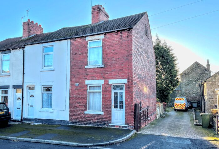 2 Bedroom End Of Terrace House To Rent In New Street, South Hiendley, Barnsley, S72