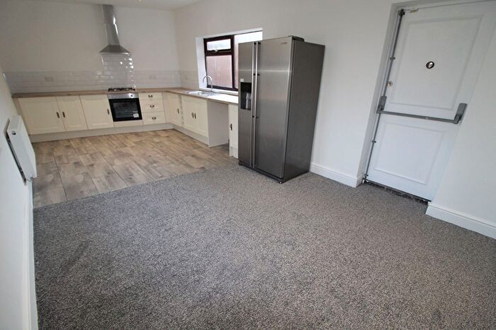 5 Bedroom End Of Terrace House To Rent In Renwick Road, Blyth, NE24