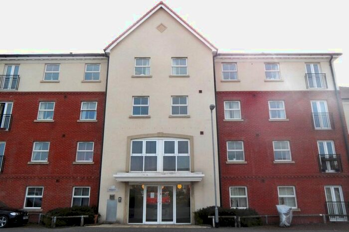 2 Bedroom Flat To Rent In Olsen Rise, Lincoln LN2