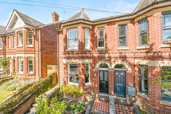 4 Bedroom Semi Detached House For Sale In Stockbridge Road, Winchester, SO22